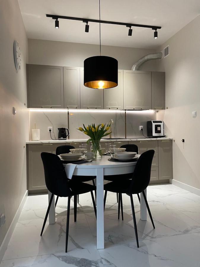 Sunset Resort Apartament Dziesiatka Przy Plazy Grzybowo  Eksteriør billede